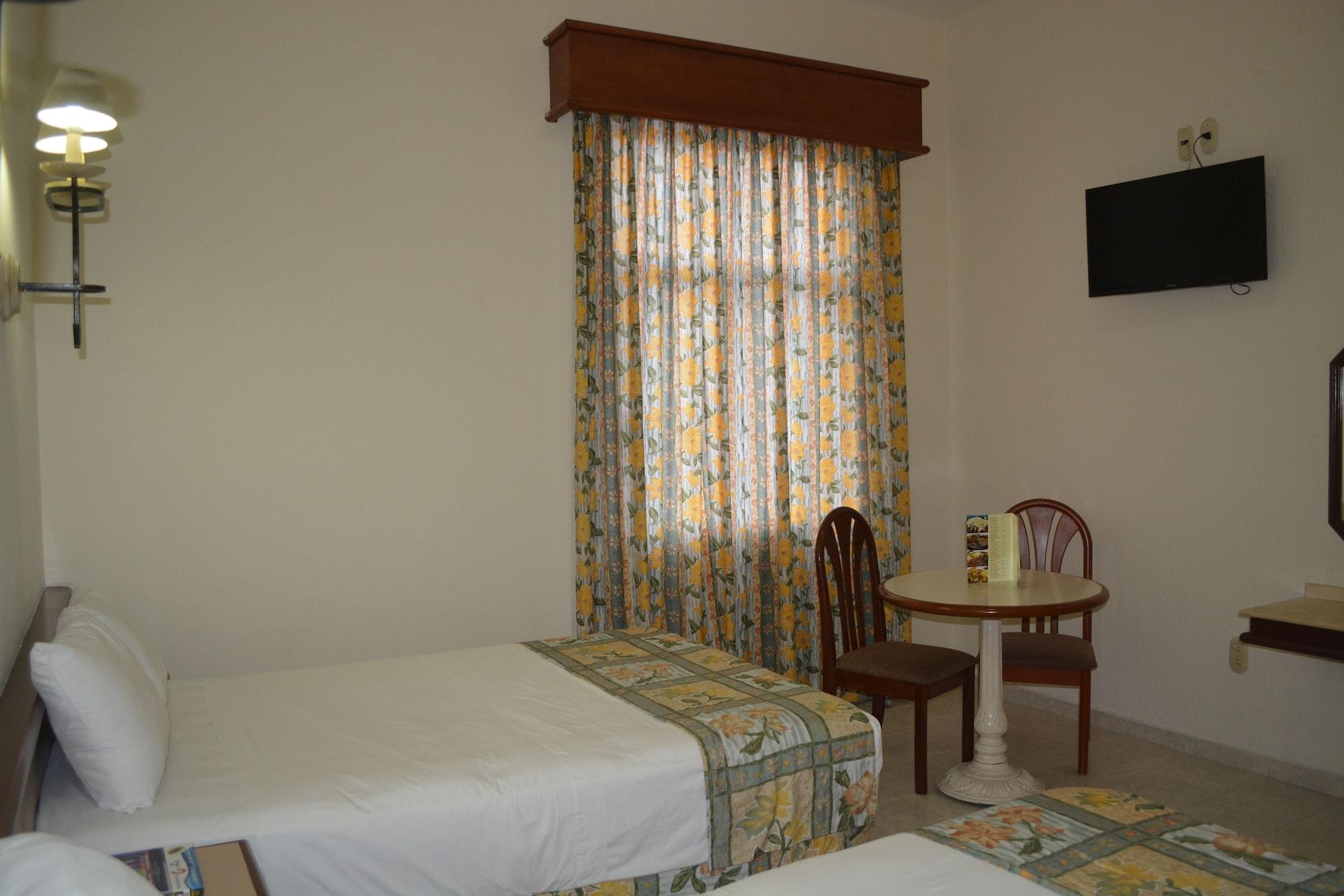 ורקרוז Hotel Ruiz Milan מראה חיצוני תמונה