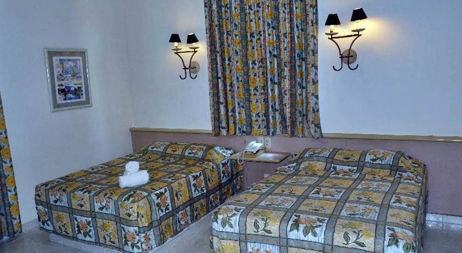 ורקרוז Hotel Ruiz Milan מראה חיצוני תמונה